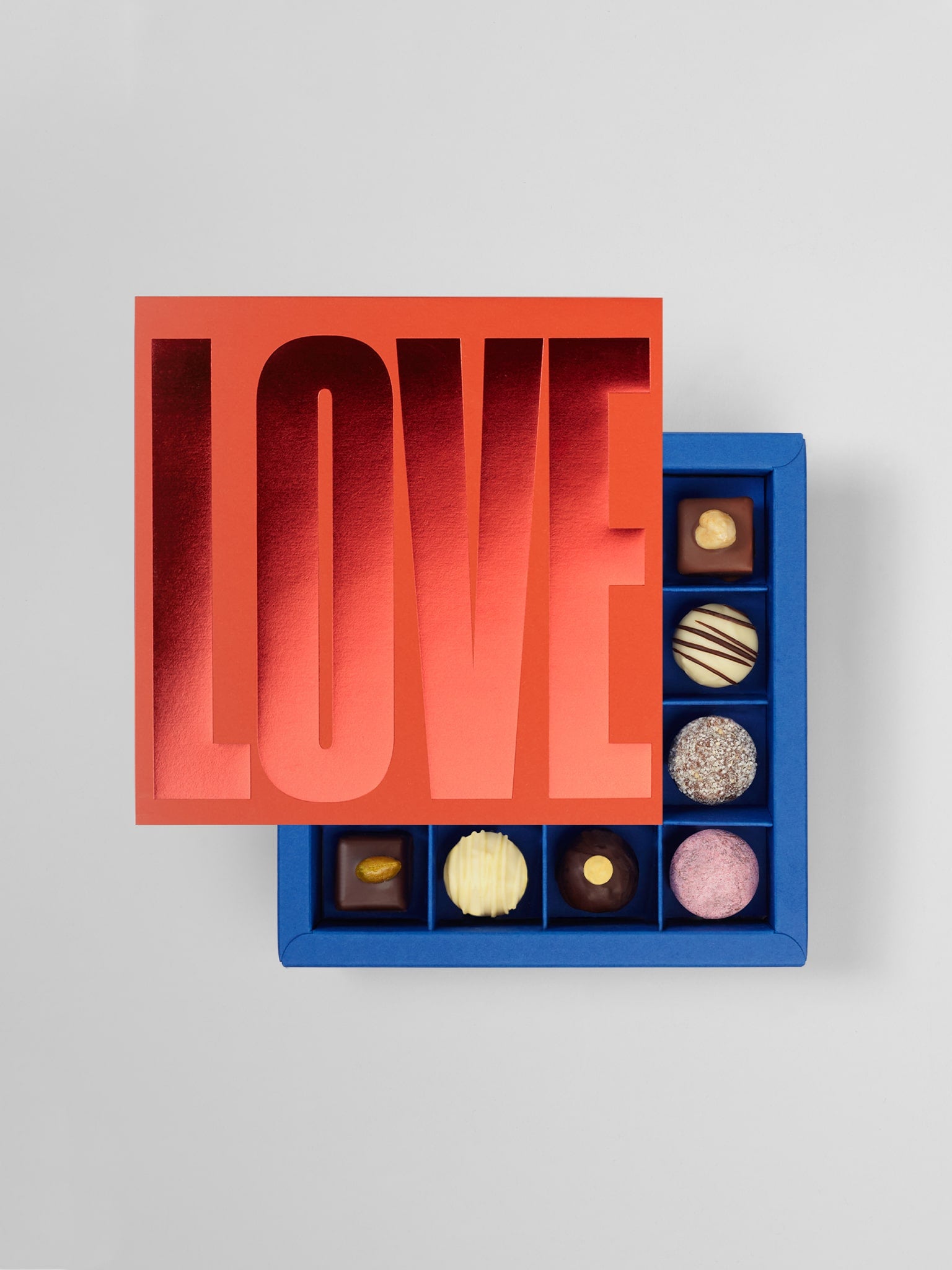 KSC LOVE Box Medium with 16 chocolates 